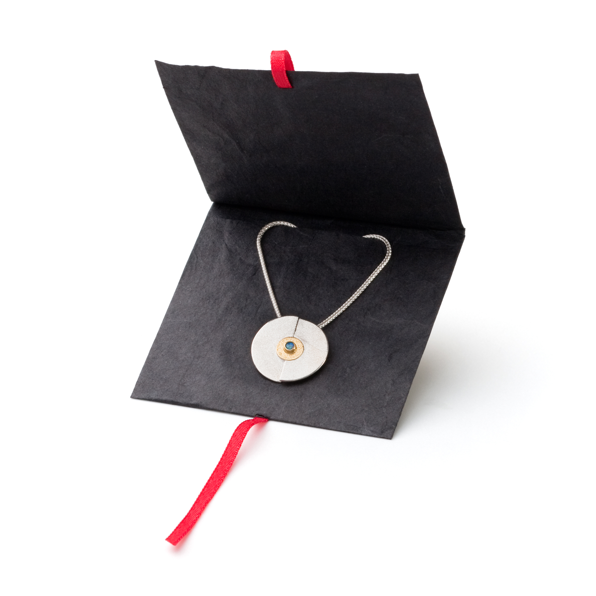 Paperbag small, 80 x 80 mm, black/ red ribbon